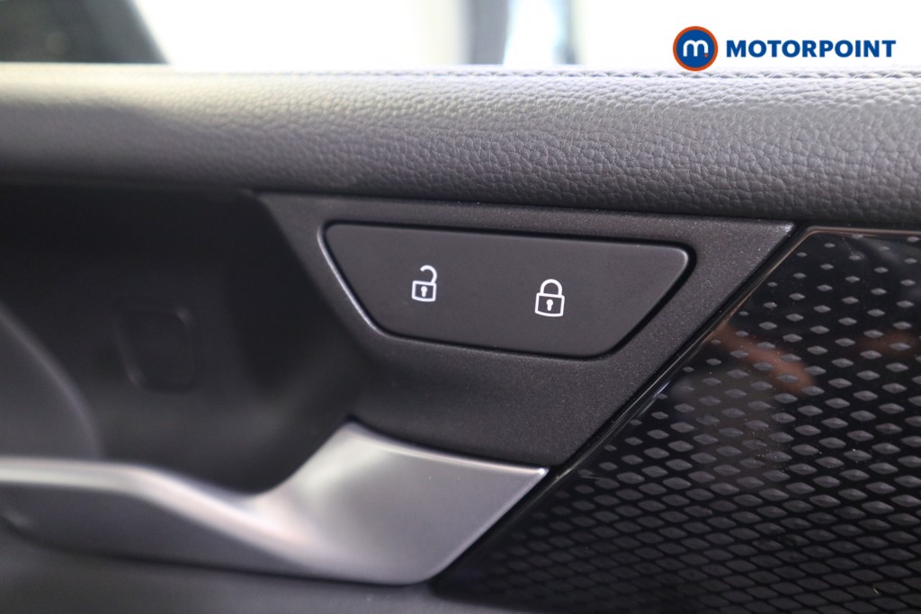 Volkswagen Tiguan Match Automatic Petrol Plug-In Hybrid SUV - Stock Number (1565583) - 11th supplementary image