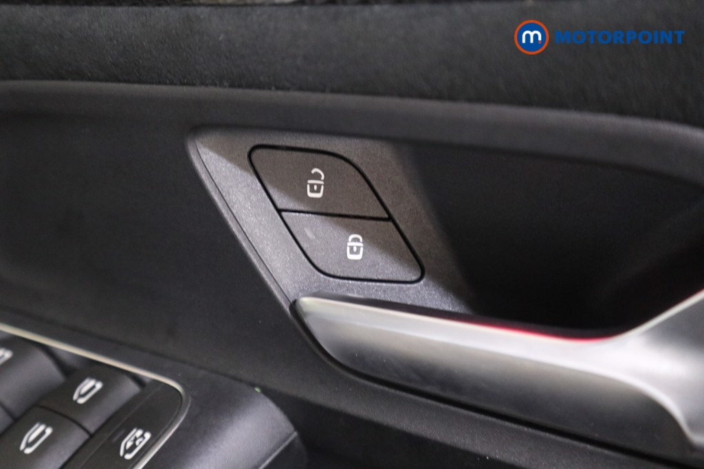 Mercedes-Benz GLA Amg Line Automatic Petrol SUV - Stock Number (1565600) - 11th supplementary image