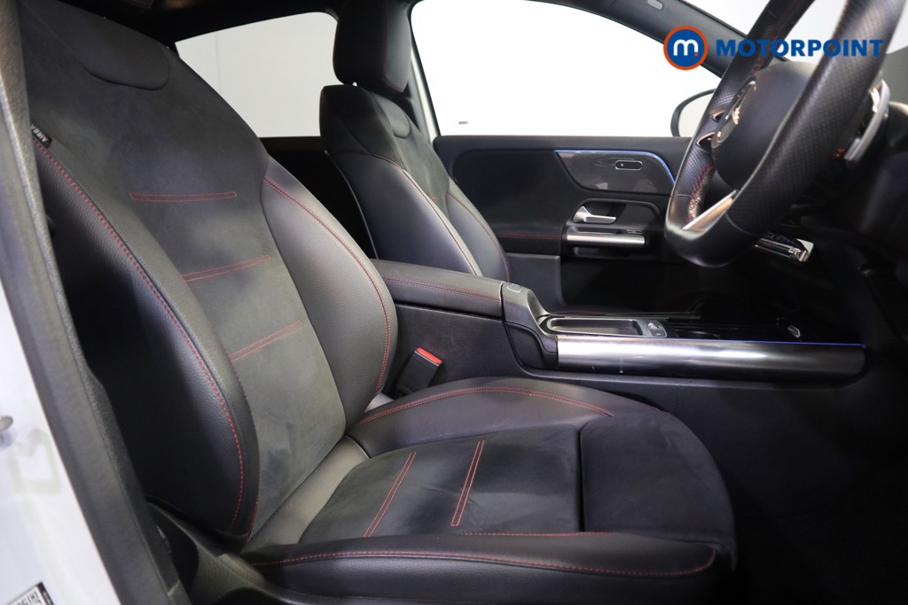 Mercedes-Benz GLA Amg Line Automatic Petrol SUV - Stock Number (1565600) - 13th supplementary image