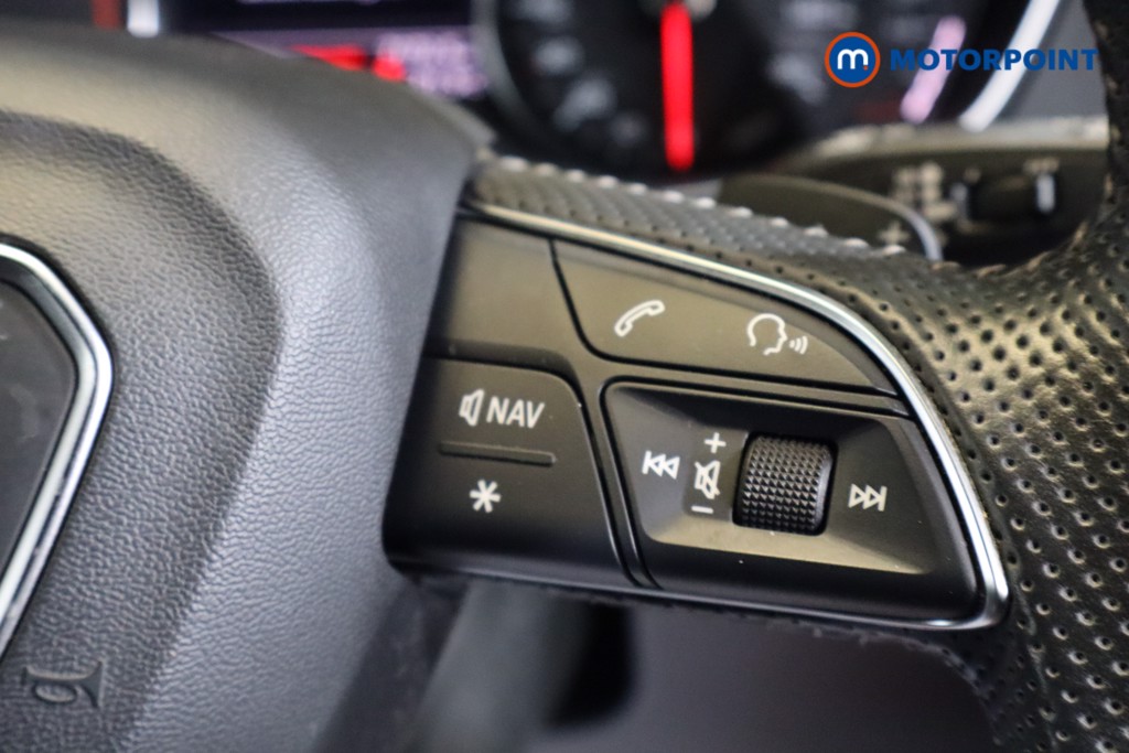 Audi Q5 Black Edition Automatic Diesel SUV - Stock Number (1565605) - 4th supplementary image