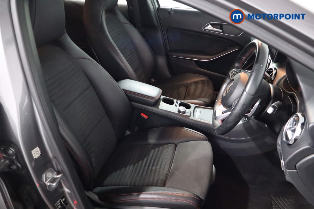 Mercedes-Benz GLA Amg Line Automatic Diesel SUV - Stock Number (1565663) - 4th supplementary image
