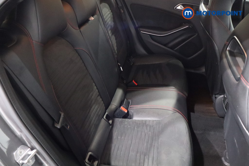 Mercedes-Benz GLA Amg Line Automatic Diesel SUV - Stock Number (1565663) - 5th supplementary image
