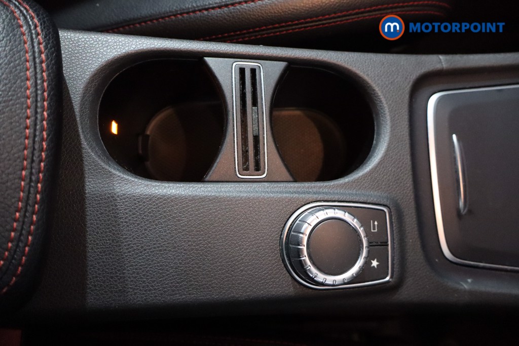 Mercedes-Benz GLA Amg Line Automatic Diesel SUV - Stock Number (1565663) - 17th supplementary image