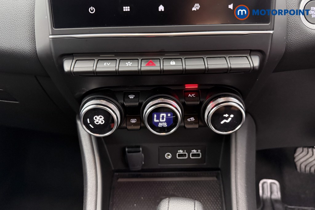 Renault Captur Techno Automatic Petrol-Electric Hybrid SUV - Stock Number (1565962) - 10th supplementary image