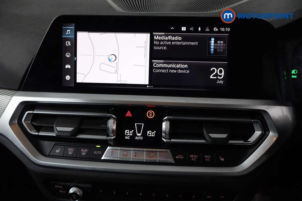BMW 3 Series M Sport Automatic Petrol Plug-In Hybrid Estate - Stock Number (1566040) - 17th supplementary image