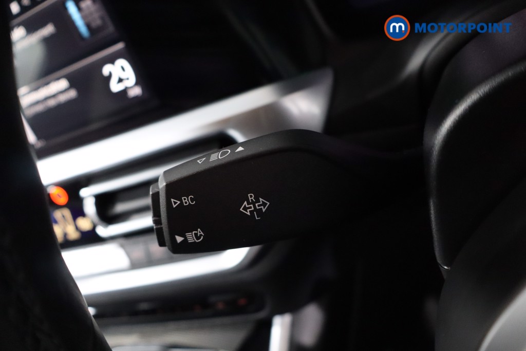BMW 3 Series M Sport Automatic Petrol Plug-In Hybrid Estate - Stock Number (1566040) - 21st supplementary image