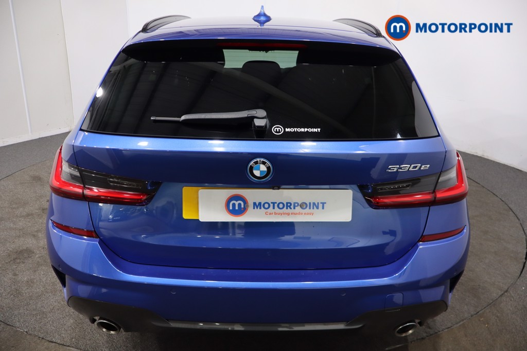 BMW 3 Series M Sport Automatic Petrol Plug-In Hybrid Estate - Stock Number (1566040) - 41st supplementary image