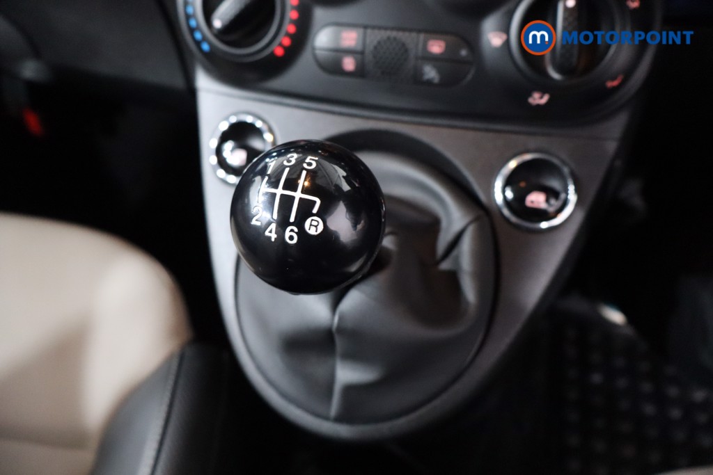 Fiat 500 Dolcevita Manual Petrol-Electric Hybrid Hatchback - Stock Number (1566047) - 14th supplementary image