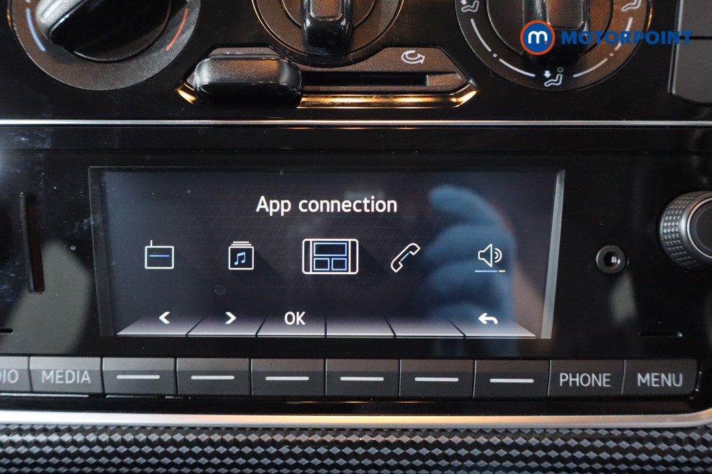 Volkswagen UP Black Edition Manual Petrol Hatchback - Stock Number (1566067) - 2nd supplementary image