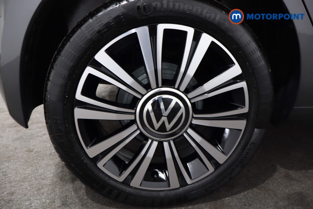 Volkswagen UP Black Edition Manual Petrol Hatchback - Stock Number (1566067) - 9th supplementary image