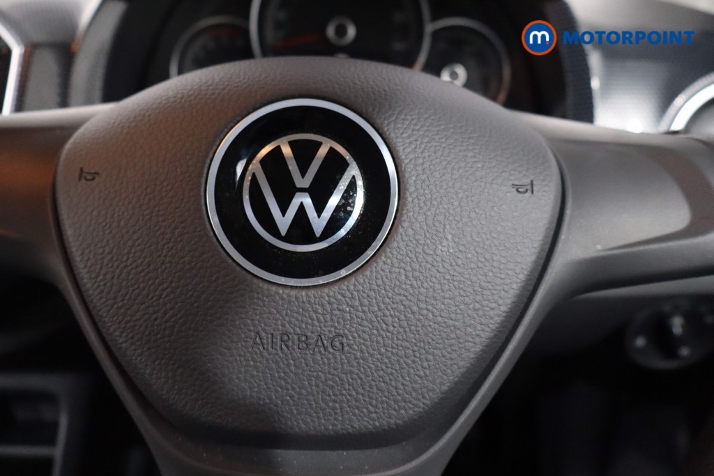 Volkswagen UP Black Edition Manual Petrol Hatchback - Stock Number (1566067) - 16th supplementary image
