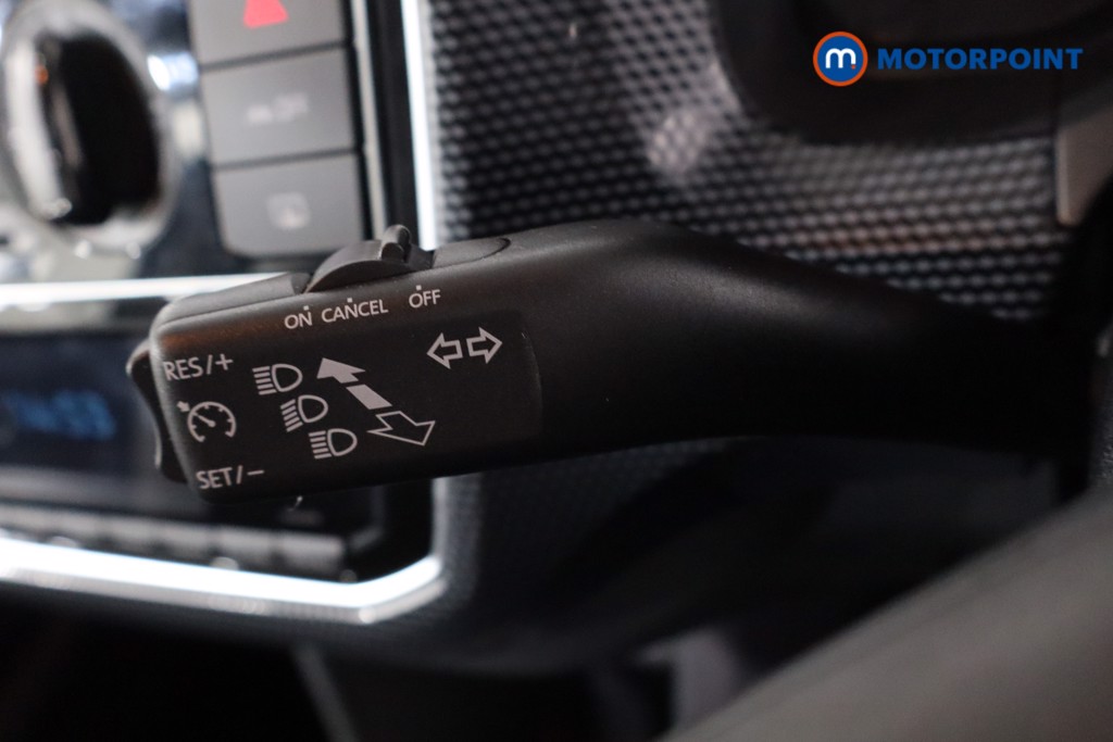 Volkswagen UP Black Edition Manual Petrol Hatchback - Stock Number (1566067) - 18th supplementary image