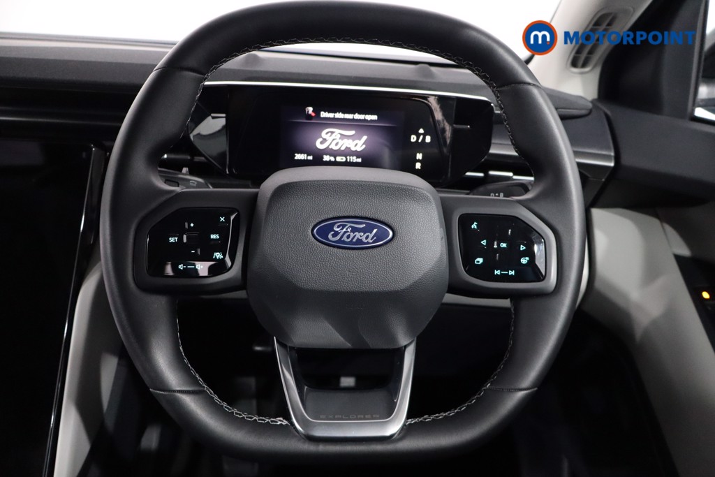 Ford Explorer Select Automatic Electric SUV - Stock Number (1566225) - 6th supplementary image