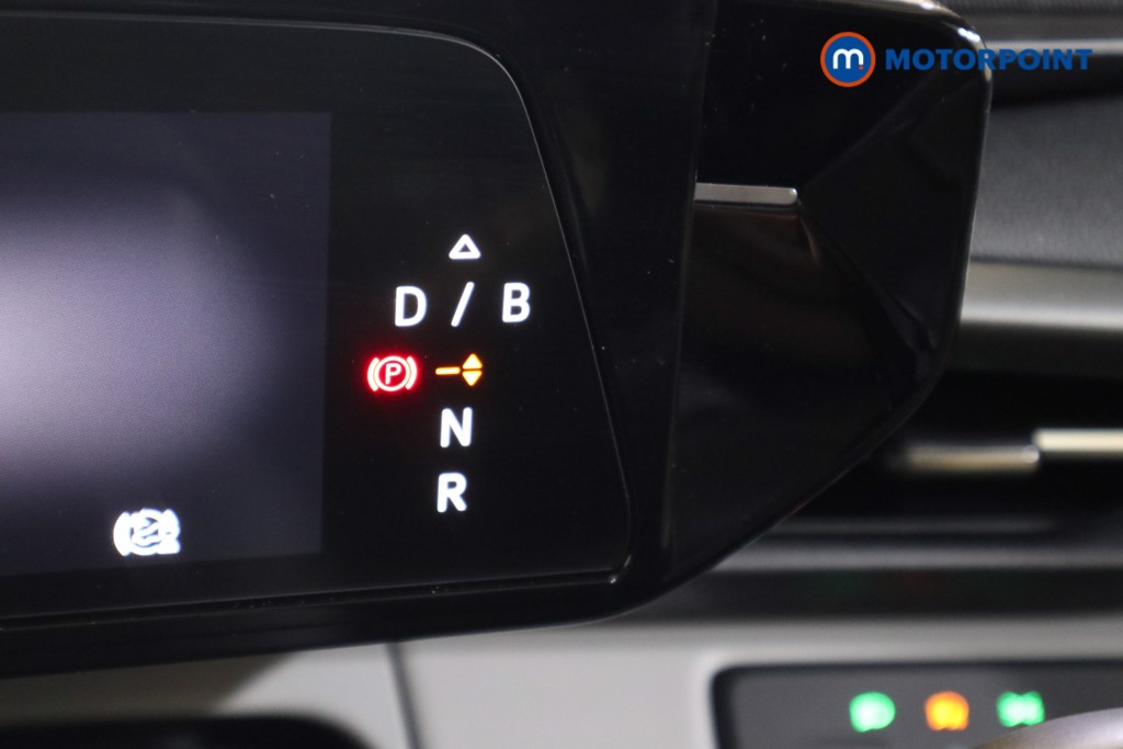 Ford Explorer Select Automatic Electric SUV - Stock Number (1566232) - 6th supplementary image