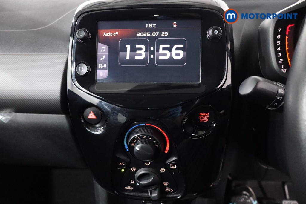 Peugeot 108 Allure Manual Petrol Hatchback - Stock Number (1566274) - 15th supplementary image