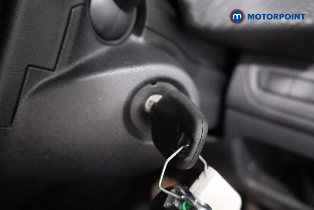 Peugeot 208 Gt Line Manual Petrol Hatchback - Stock Number (1566310) - 13th supplementary image