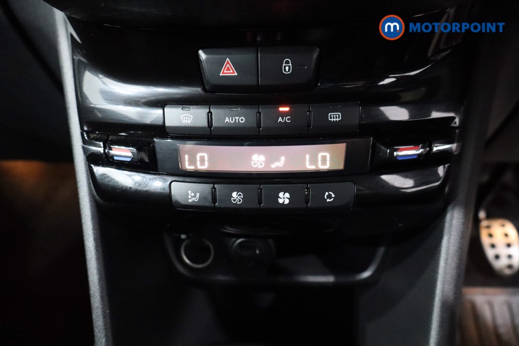 Peugeot 208 Gt Line Manual Petrol Hatchback - Stock Number (1566310) - 16th supplementary image