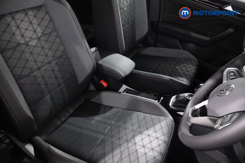 Volkswagen T-Roc R-Line Automatic Petrol SUV - Stock Number (1567053) - 25th supplementary image