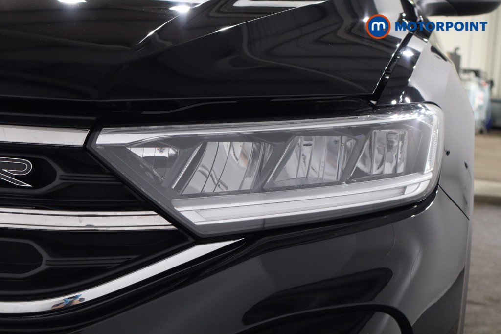 Volkswagen T-Roc R-Line Automatic Petrol SUV - Stock Number (1567053) - 30th supplementary image