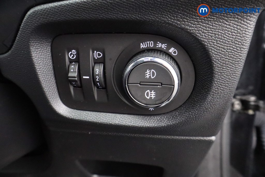 Vauxhall Corsa GS Manual Petrol Hatchback - Stock Number (1549402) - 14th supplementary image