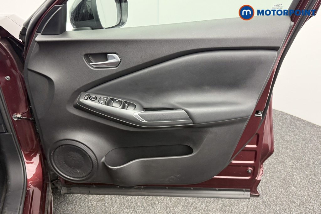 Nissan Juke Acenta Premium Manual Petrol SUV - Stock Number (1551150) - 16th supplementary image