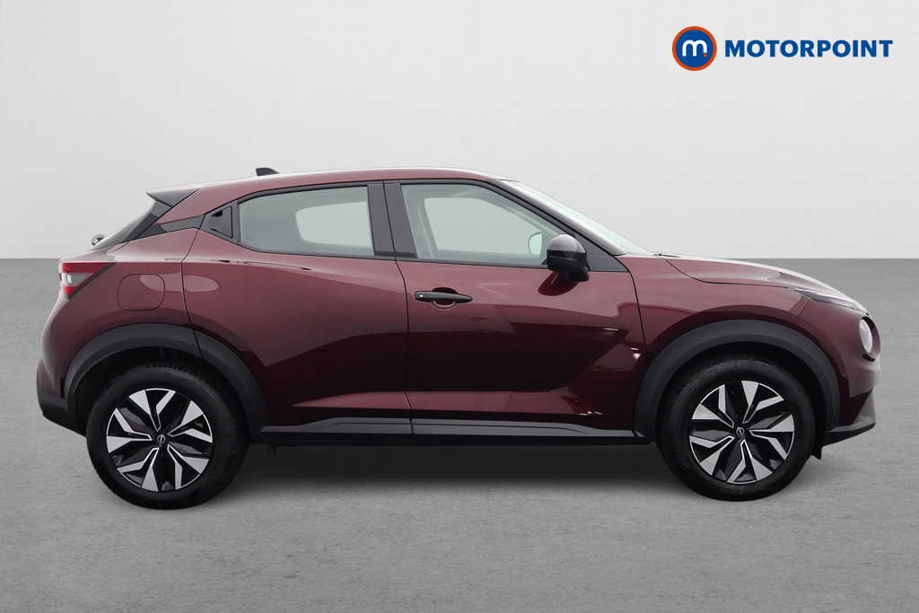 Nissan Juke Acenta Premium Manual Petrol SUV - Stock Number (1551150) - Drivers side