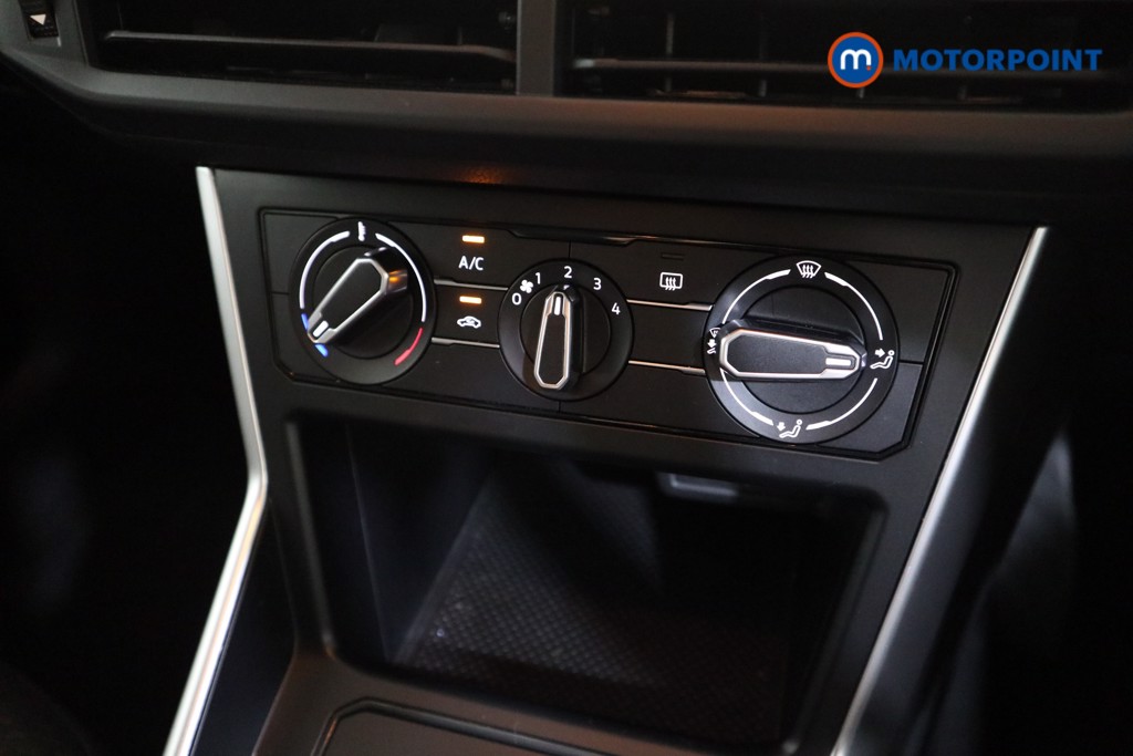 Volkswagen Polo Life Manual Petrol Hatchback - Stock Number (1554333) - 7th supplementary image