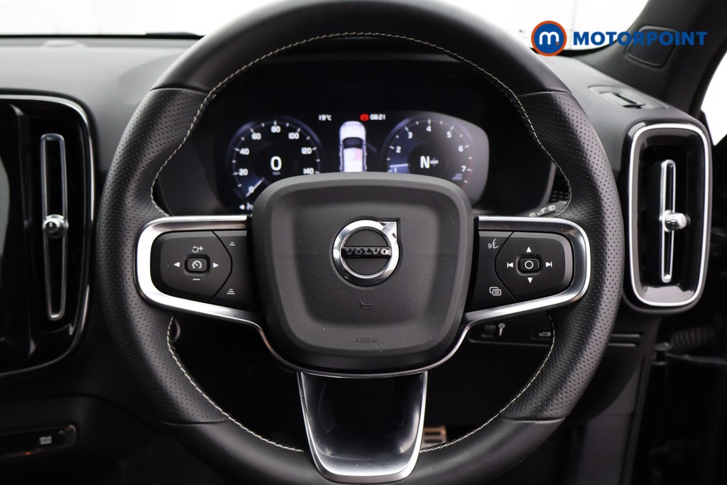 Volvo Xc40 R Design Manual Petrol SUV - Stock Number (1555051) - 1st supplementary image