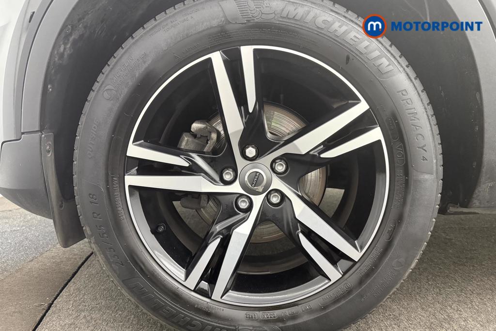 Volvo Xc40 R Design Manual Petrol SUV - Stock Number (1555111) - 11th supplementary image