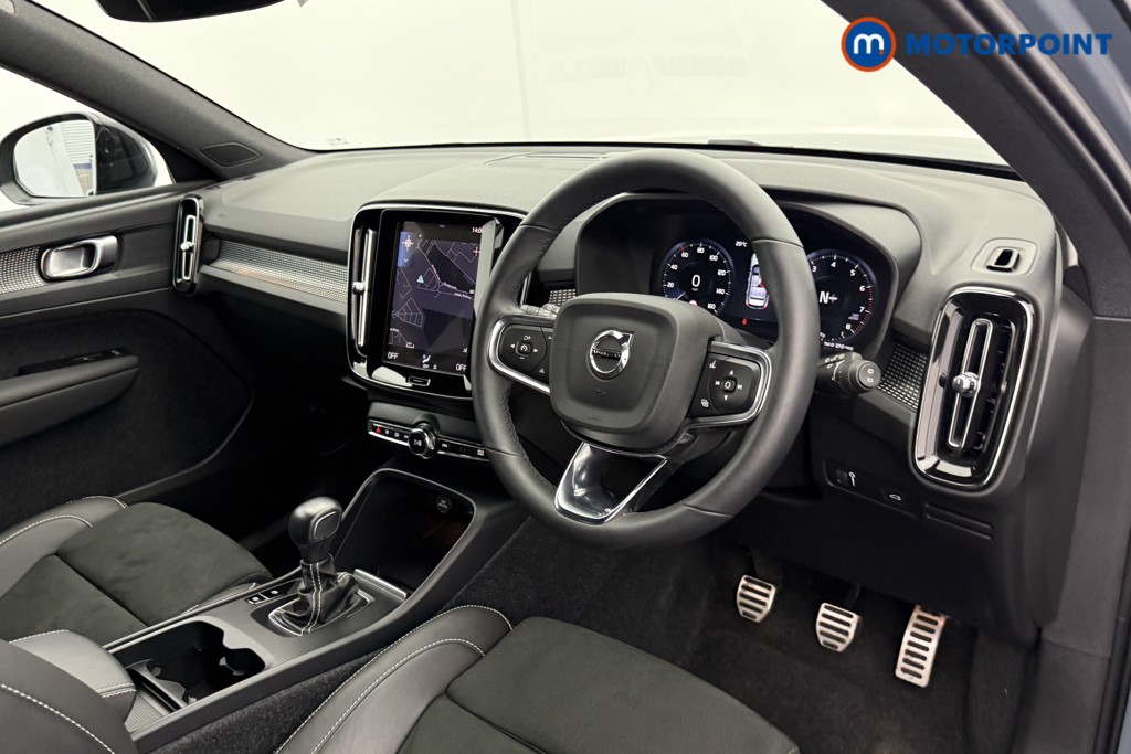 Volvo Xc40 R Design Manual Petrol SUV - Stock Number (1555147) - 4th supplementary image