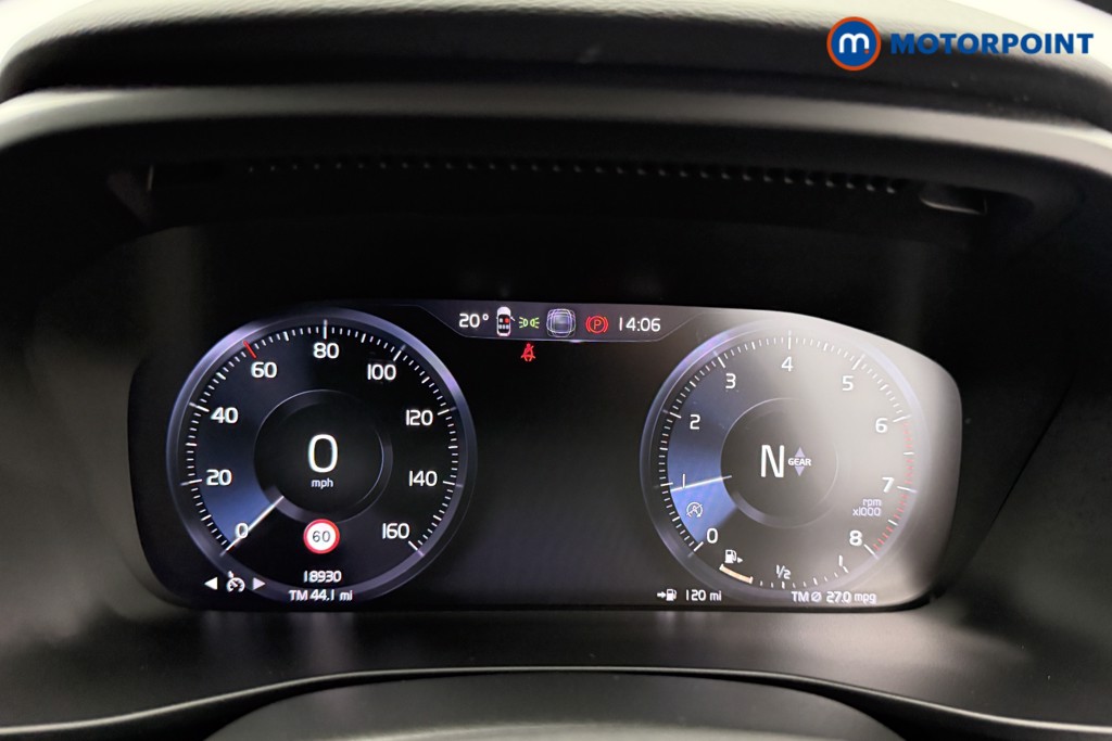 Volvo Xc40 R Design Manual Petrol SUV - Stock Number (1555147) - 5th supplementary image