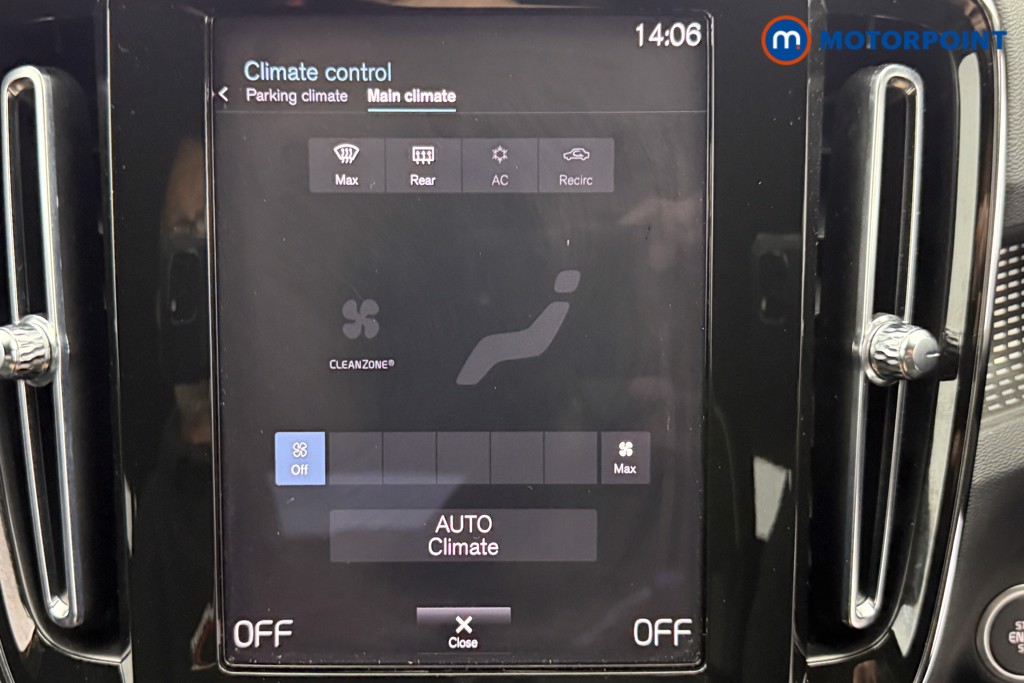 Volvo Xc40 R Design Manual Petrol SUV - Stock Number (1555147) - 7th supplementary image