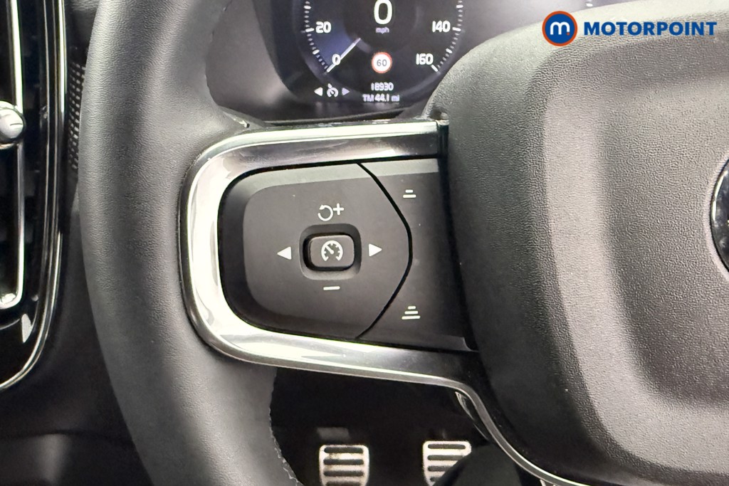 Volvo Xc40 R Design Manual Petrol SUV - Stock Number (1555147) - 13th supplementary image