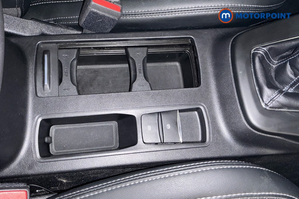 Ford Focus Active X Manual Petrol Hatchback - Stock Number (1556515) - 12th supplementary image