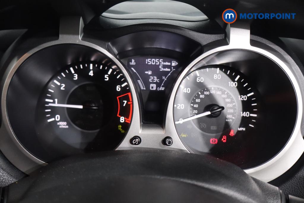Nissan Juke Tekna Manual Petrol SUV - Stock Number (1558417) - 5th supplementary image