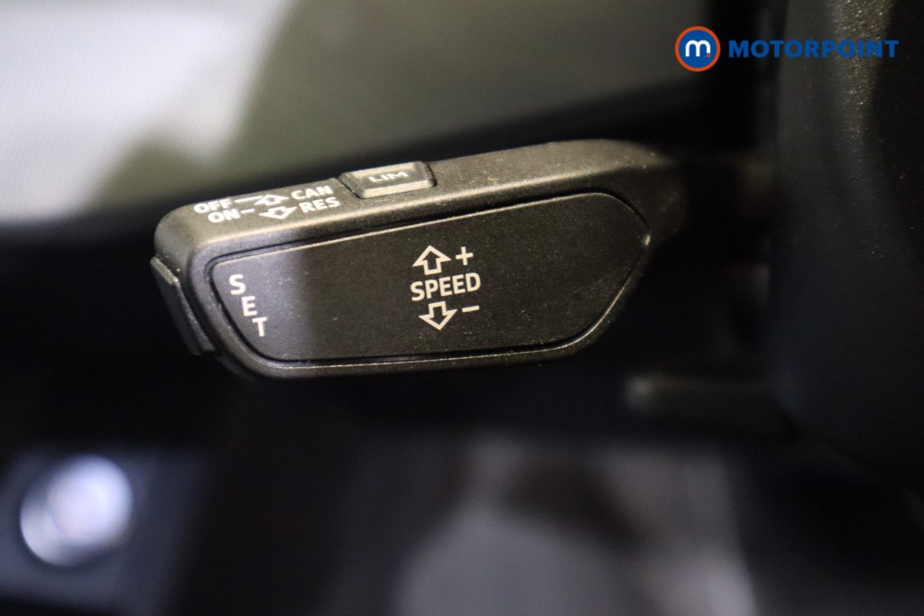 Audi A4 Technik Automatic Diesel Estate - Stock Number (1559005) - 18th supplementary image