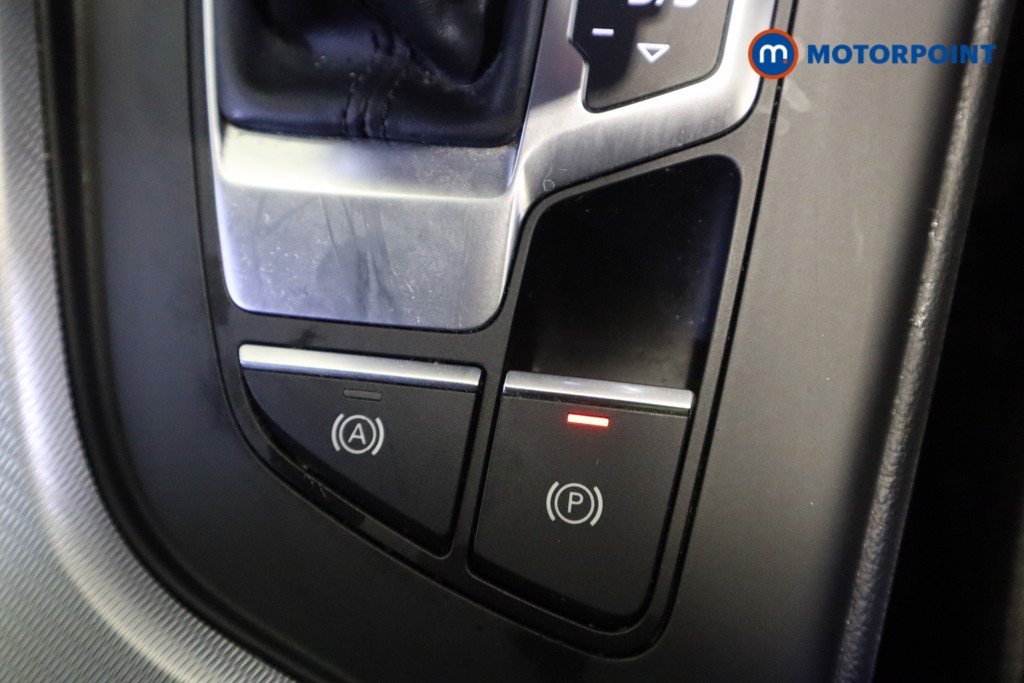 Audi A4 Technik Automatic Diesel Estate - Stock Number (1559005) - 22nd supplementary image