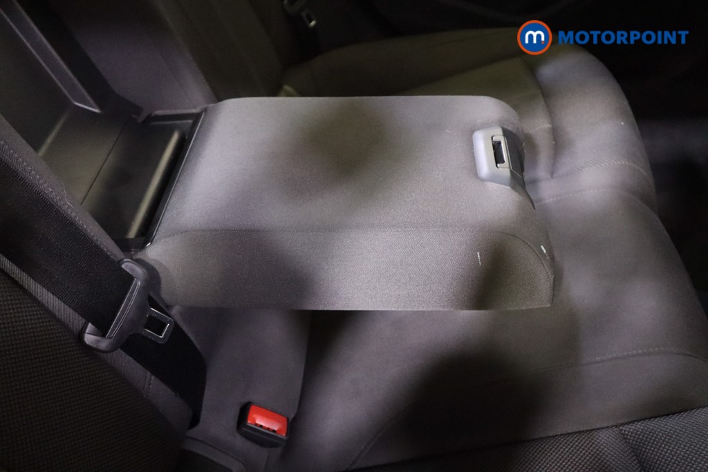 Audi A4 Technik Automatic Diesel Estate - Stock Number (1559005) - 27th supplementary image