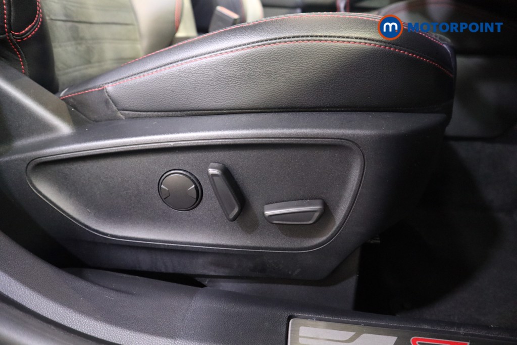 Ford Kuga St-Line Edition Manual Diesel-Electric Hybrid SUV - Stock Number (1559677) - 13th supplementary image