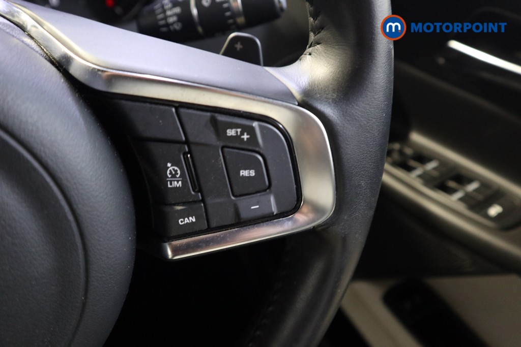 Jaguar XE R-Sport Automatic Diesel Saloon - Stock Number (1559969) - 4th supplementary image