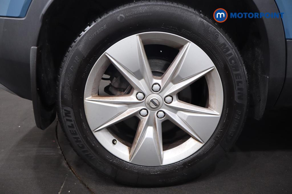 Volvo Xc40 Core Automatic Petrol SUV - Stock Number (1560056) - 22nd supplementary image