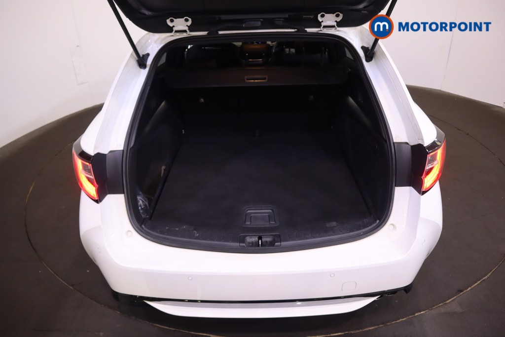 Toyota Corolla Design Automatic Petrol-Electric Hybrid Estate - Stock Number (1560365) - 8th supplementary image