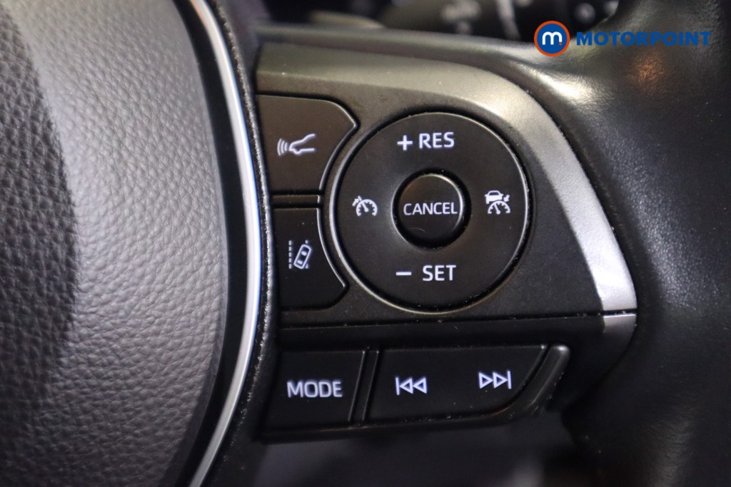 Toyota Corolla Design Automatic Petrol-Electric Hybrid Estate - Stock Number (1560365) - 16th supplementary image