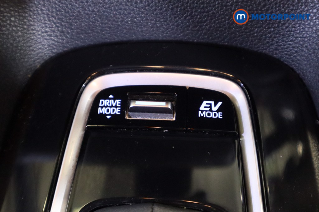 Toyota Corolla Design Automatic Petrol-Electric Hybrid Estate - Stock Number (1560365) - 22nd supplementary image