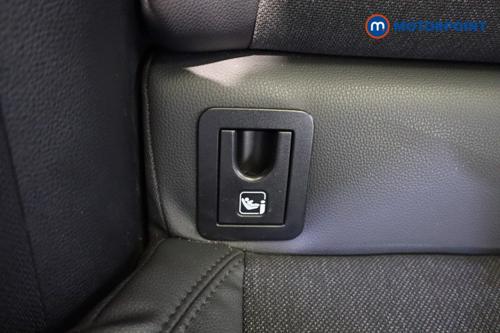 Toyota Corolla Design Automatic Petrol-Electric Hybrid Estate - Stock Number (1560365) - 28th supplementary image