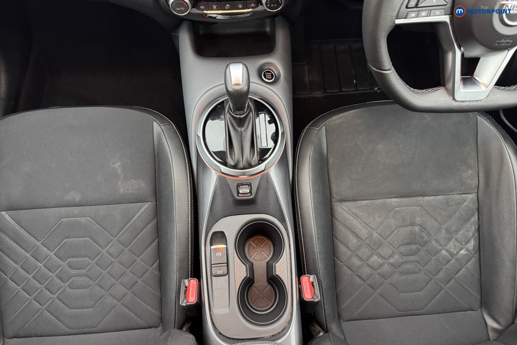 Nissan Juke Tekna Automatic Petrol SUV - Stock Number (1561207) - 5th supplementary image