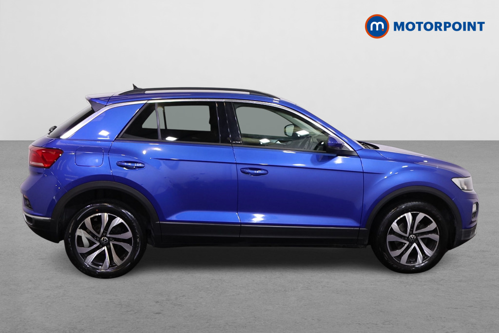 Volkswagen T-Roc Active Manual Petrol SUV - Stock Number (1561752) - Drivers side