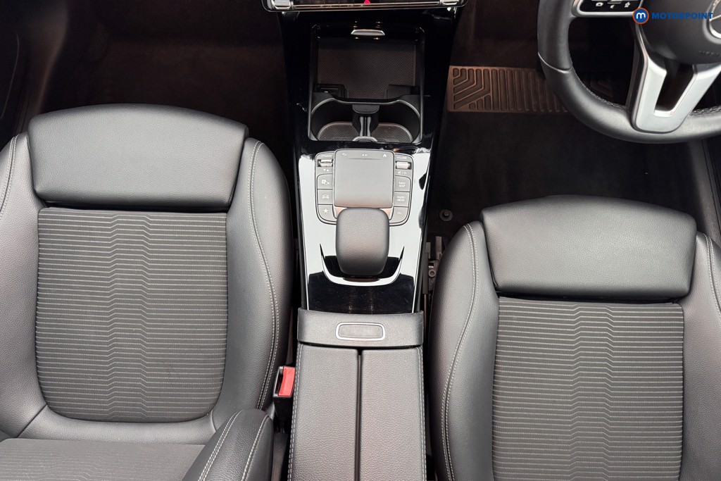 Mercedes-Benz A Class Sport Automatic Diesel Hatchback - Stock Number (1561777) - 5th supplementary image