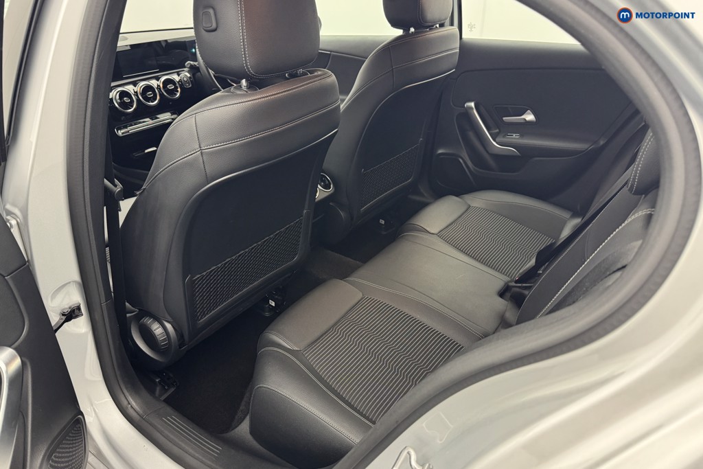Mercedes-Benz A Class Sport Automatic Diesel Hatchback - Stock Number (1561777) - 9th supplementary image