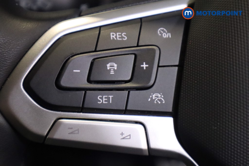 Volkswagen Polo R-Line Manual Petrol Hatchback - Stock Number (1561846) - 15th supplementary image